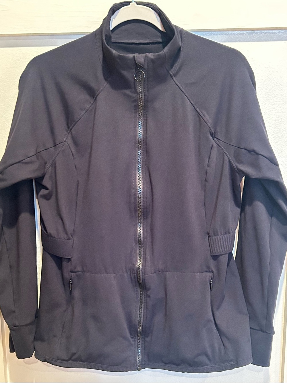 Fabletics Trinity Performance Jacket - Size M - Picture 8 of 9
